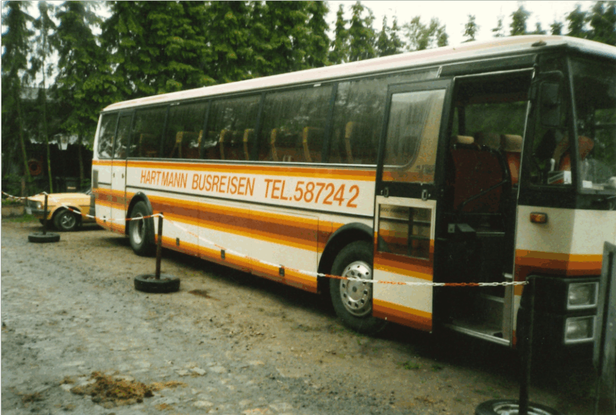hartmann-bus-throwback- (3) hartmann-bus-throwback- (3)